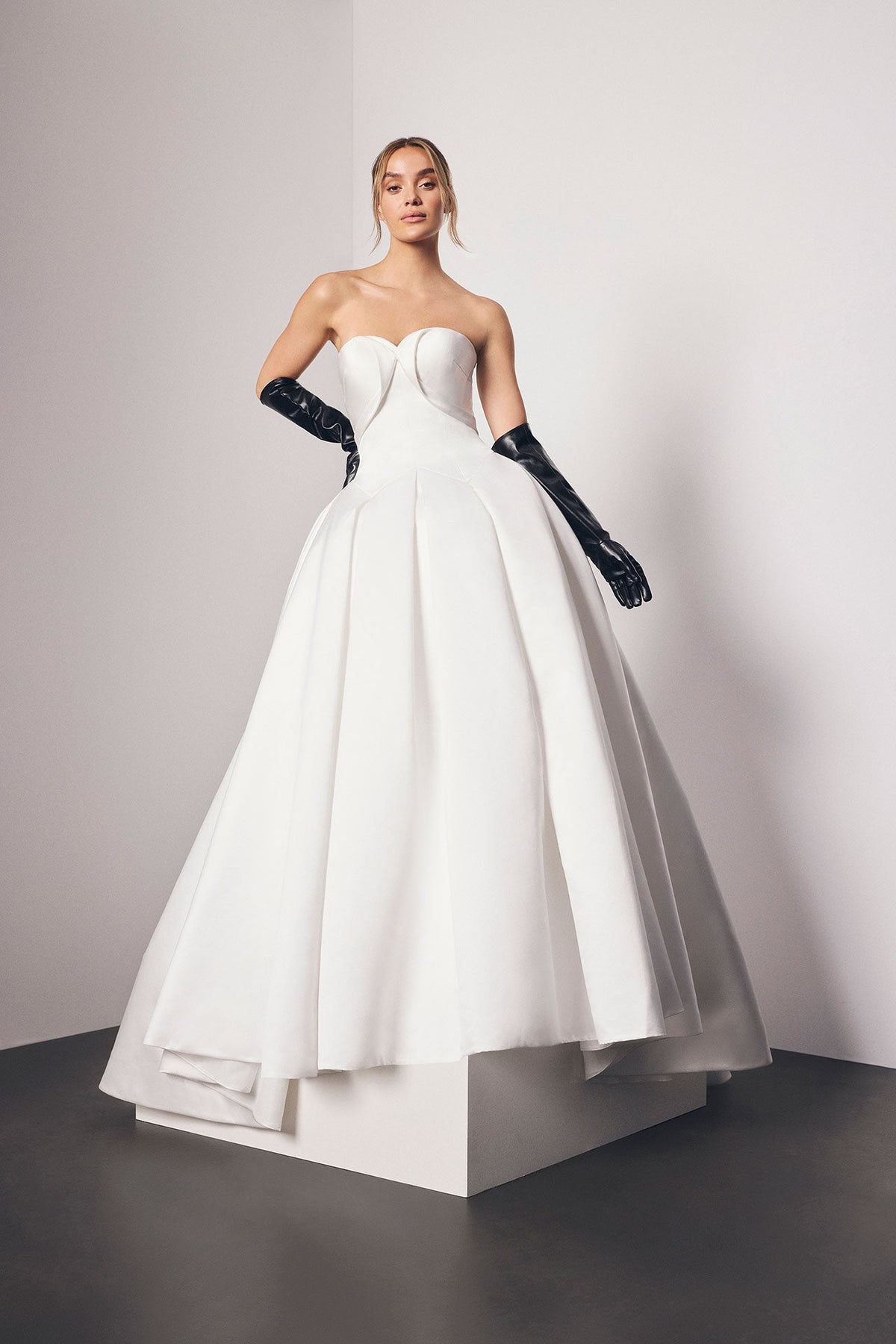 Vera Wang Bride